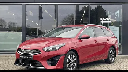 Occasion 2024 Kia Ceed Hatchback | € 20.995 (Goede deal)