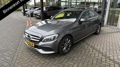 Grijs Gebruikt 2017 Mercedes C200 Premium Plus Sedan | € 21.950 (Eerlijke prijs)