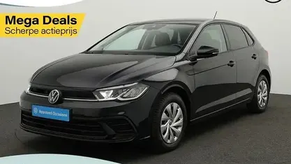Zwart, metallic lak Gebruikt 2023 VW Polo Life Hatchback | € 21.800 (Goede deal)