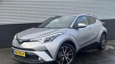 Gebruikt 2017 Toyota C-HR Executive SUV | € 18.799 (Eerlijke prijs)