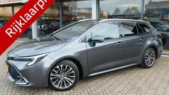 Grijs Gebruikt 2025 Toyota Corolla Hybrid Stationwagen | € 33.400 (Eerlijke prijs)