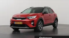 Rood Gebruikt 2019 Kia Stonic SUV | € 20.435 (Eerlijke prijs)