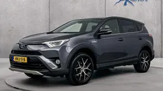 Gebruikt 2017 Toyota RAV4 Hybrid SUV | € 21.800 (Eerlijke prijs)