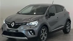 Grijs Gebruikt 2022 Renault Captur Intens SUV | € 22.535 (Eerlijke prijs)
