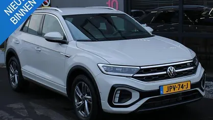 Occasion 2024 VW T-Roc R-line SUV | € 27.940 (Eerlijke prijs)