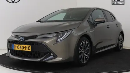 Gebruikt 2019 Toyota Corolla Business Edition Hatchback | € 19.950 (Eerlijke prijs)