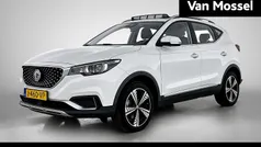 Gebruikt 2020 MG ZS Luxury SUV | € 13.440 (Eerlijke prijs)
