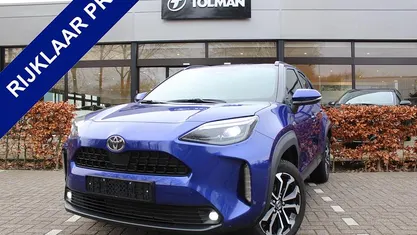 Occasion 2024 Toyota Yaris Cross Plus SUV | € 29.950 (Eerlijke prijs)