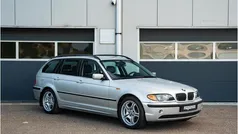 Grijs, metallic lak Gebruikt 2002 BMW 325 M Sport Stationwagen | € 13.999 (Eerlijke prijs)