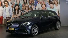 Blauw Gebruikt 2018 Mercedes A180 Ambition Hatchback | € 19.950 (Eerlijke prijs)