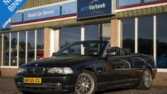 Zwart, metallic lak Gebruikt 2001 BMW 330 Cabriolet Executive Cabriolet | € 6.990 (Super prijs)