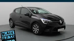 Zwart Gebruikt 2023 Renault Clio V Equilibre Hatchback | € 15.490 (Eerlijke prijs)