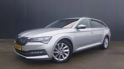 Gebruikt 2021 Skoda Superb Stationwagen | € 17.950 (Super prijs)
