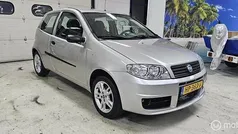 Grijs, metallic lak Occasion 2005 Fiat Punto Hatchback | € 1.750 (Eerlijke prijs)