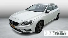 Gebruikt 2017 Volvo V60 R-Design Stationwagen | € 16.899 (Eerlijke prijs)