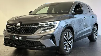 Grijs Occasion 2023 Renault Austral Iconic SUV | € 30.695 (Eerlijke prijs)