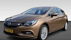 Bruin Gebruikt 2016 Opel Astra Innovation Hatchback | € 11.930 (Goede deal)