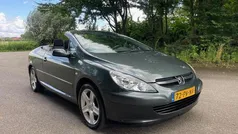 Grijs Gebruikt 2005 Peugeot 307 CC Cabriolet | € 750 (Super prijs)