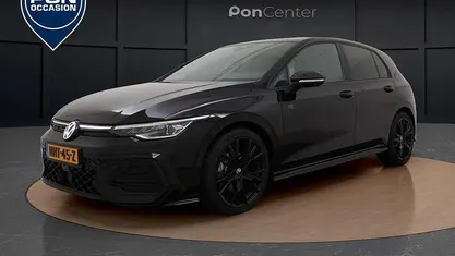 Occasion 2025 VW Golf VIII R-line Edition Hatchback | € 34.450 (Eerlijke prijs)