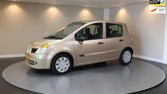 Beige Gebruikt 2005 Renault Modus Dynamique MPV | € 2.940 (Eerlijke prijs)