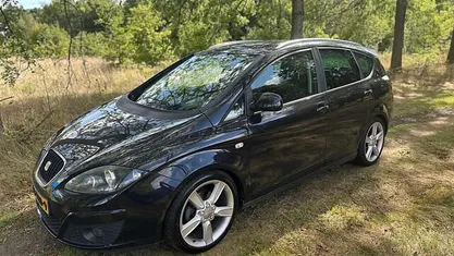 Zwart Gebruikt 2010 Seat Altea XL Sport MPV | € 4.650 (Eerlijke prijs)