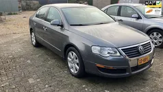 Gebruikt 2008 VW Passat Highline Sedan | € 3.999 (Goede deal)