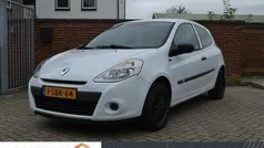Wit Gebruikt 2012 Renault Clio IV Hatchback | € 3.995 (Goede deal)