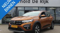 Oranje Gebruikt 2021 Dacia Sandero Comfort Hatchback | € 12.950 (Eerlijke prijs)