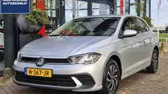 Grijs Gebruikt 2021 VW Polo Life Hatchback | € 16.890 (Eerlijke prijs)