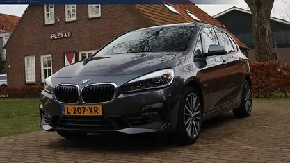 Occasion BMW 220 Executive 192 PK (141 kW) 2018 Grijs (metallic) Stationwagen
