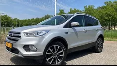 Gebruikt 2019 Ford Kuga Titanium SUV | € 19.995 (Eerlijke prijs)