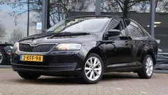 Zwart Gebruikt 2013 Skoda Rapid Comfort Hatchback | € 3.995 (Eerlijke prijs)
