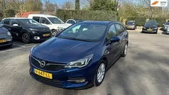 Blauw Gebruikt 2020 Opel Astra Business Edition Stationwagen | € 8.250 (Goede deal)