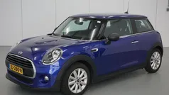 Blauw Gebruikt 2019 Mini ONE Salt Hatchback | € 12.950 (Eerlijke prijs)