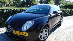 Zwart, metallic lak Gebruikt 2009 Alfa Romeo MiTo Distinctive Hatchback | € 2.950 (Eerlijke prijs)