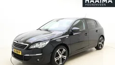 Zwart Gebruikt 2016 Peugeot 308 Style Hatchback | € 8.950 (Eerlijke prijs)