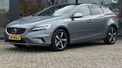 Gebruikt 2019 Volvo V40 R-Design Stationwagen | € 14.950 (Eerlijke prijs)