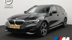 Zwart Gebruikt 2021 BMW 330e M Sport Stationwagen | € 35.930 (Eerlijke prijs)