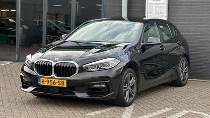 Occasion 2020 BMW 118 Executive Hatchback | € 17.995 (Goede deal)