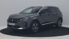 Grijs, metallic lak Gebruikt 2022 Peugeot 5008 Allure MPV | € 23.900 (Eerlijke prijs)