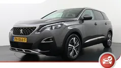 Grijs Gebruikt 2017 Peugeot 5008 Premium MPV | € 24.425 (Eerlijke prijs)