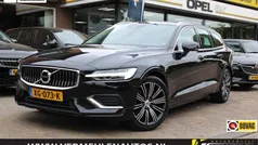 Zwart Gebruikt 2019 Volvo V60 Inscription Stationwagen | € 32.900 (Eerlijke prijs)