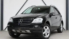 Zwart Gebruikt 2007 Mercedes 350 SUV | € 11.999 (Eerlijke prijs)