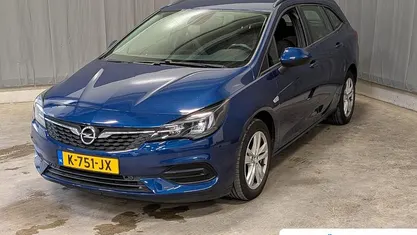 Gebruikt 2021 Opel Astra Edition Stationwagen | € 14.940 (Eerlijke prijs)