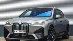 Grijs Gebruikt 2024 BMW iX Executive SUV | € 77.875 (Goede deal)