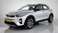 Gebruikt 2020 Kia Stonic SUV | € 19.695 (Eerlijke prijs)