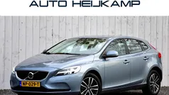 Gebruikt 2017 Volvo V40 Momentum Hatchback | € 14.750 (Eerlijke prijs)