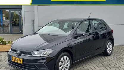 Zwart Gebruikt 2023 VW Polo Hatchback | € 18.935 (Eerlijke prijs)