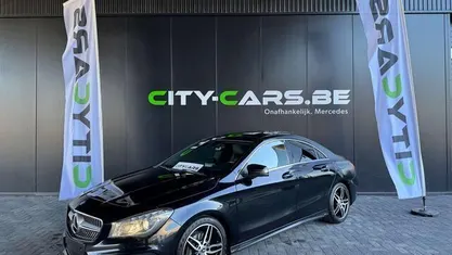 Zwart Gebruikt 2014 Mercedes CLA200 AMG Coupé | € 15.850 (Eerlijke prijs)