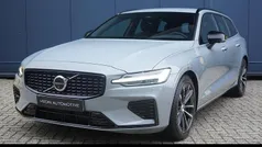 Grijs Gebruikt 2025 Volvo V60 Plus Stationwagen | € 43.995 (Eerlijke prijs)